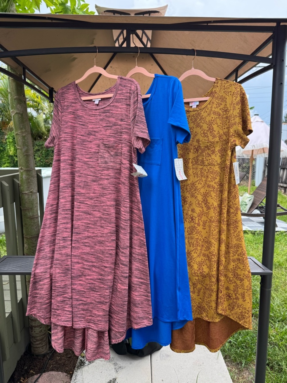 Z🐞LuLaRoe 3 Carly Deesses Pink Heathered High-Low Pocket Dress